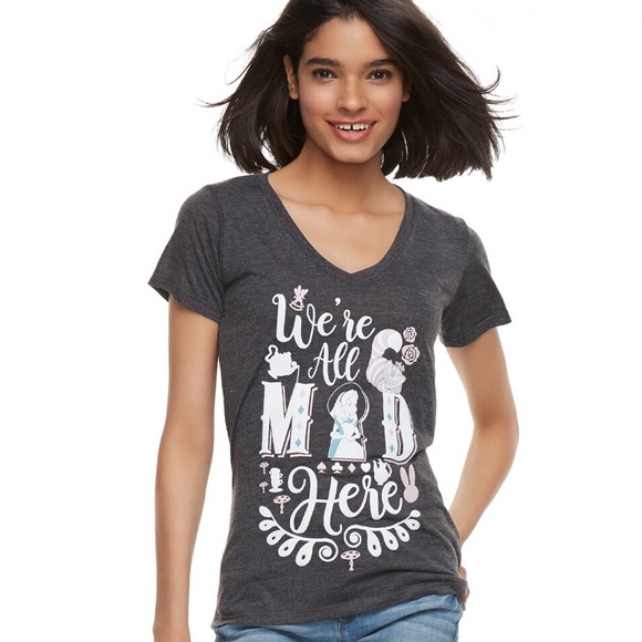 Disney Tops - 🎁3for$10🎁 Disney Alice in Wonderland Tee
